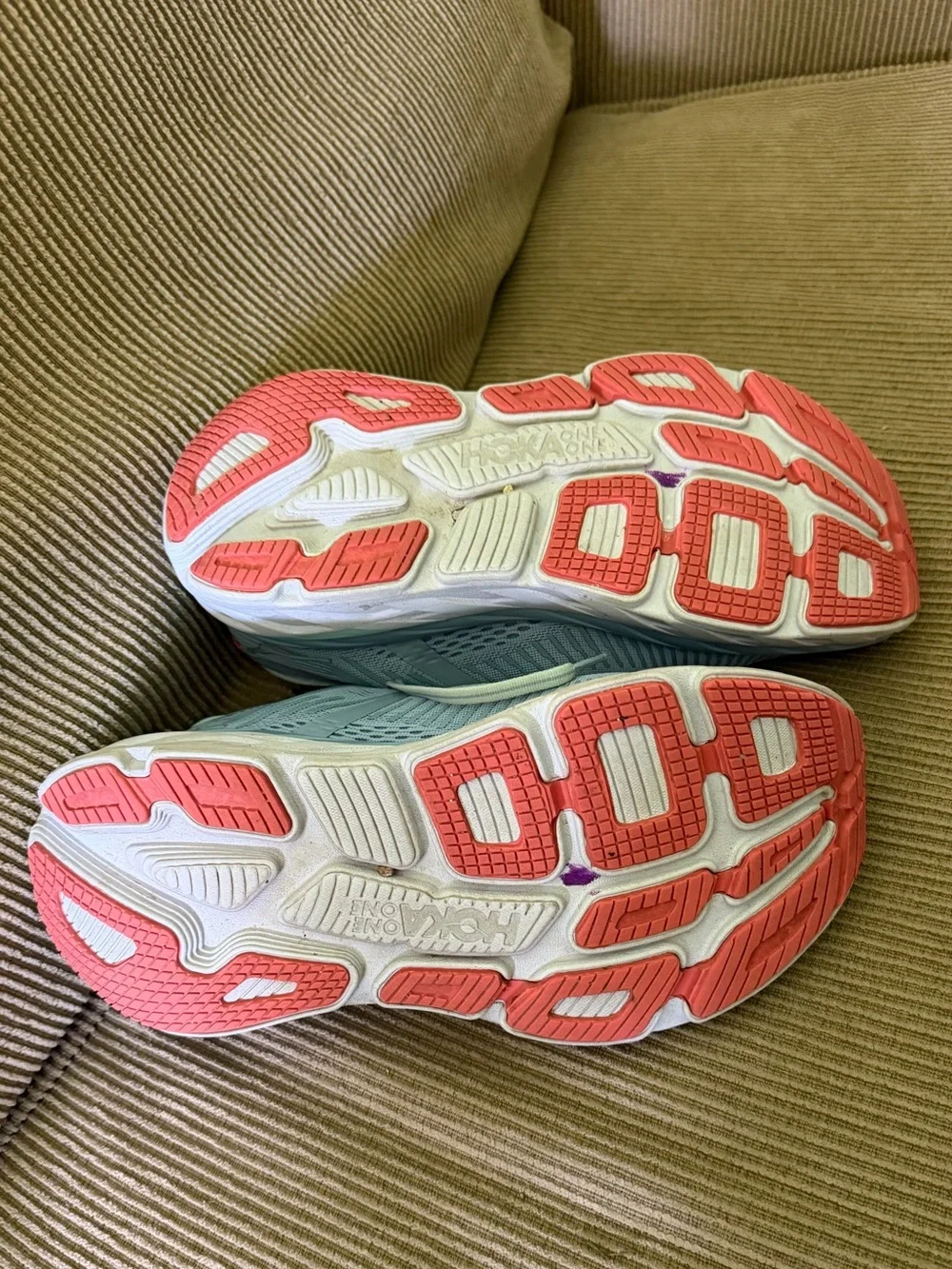 Hoka One One Bondi 7 Women's sneakers - size 9 D (wide) - blue fog/blue grass
